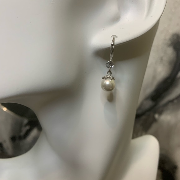 Graceful 925 Sterling Silver Long Pearl CZ Dangle Earrings For Women - Picture 4 of 5